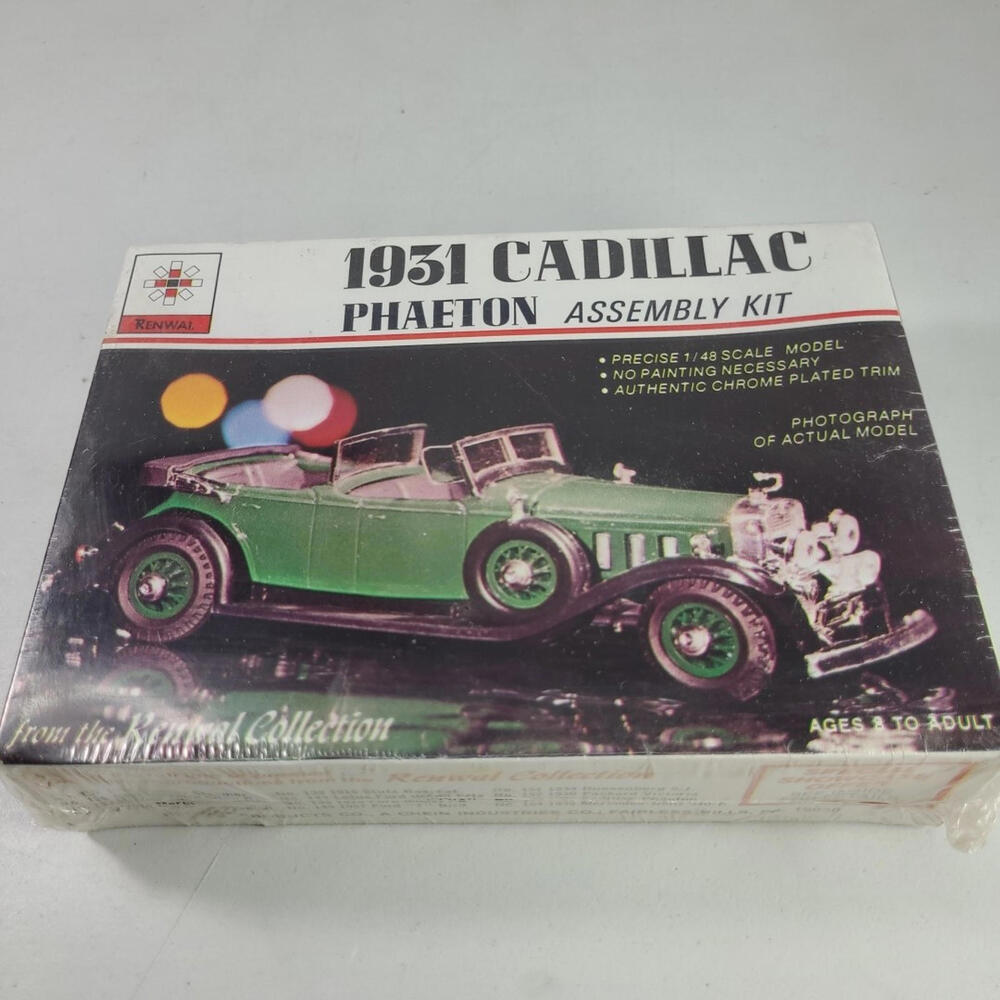 Cadillac Phaeton 1931  Model Kit Green 1/48 Scale